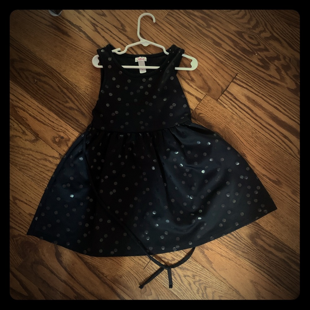 Little girls party dress